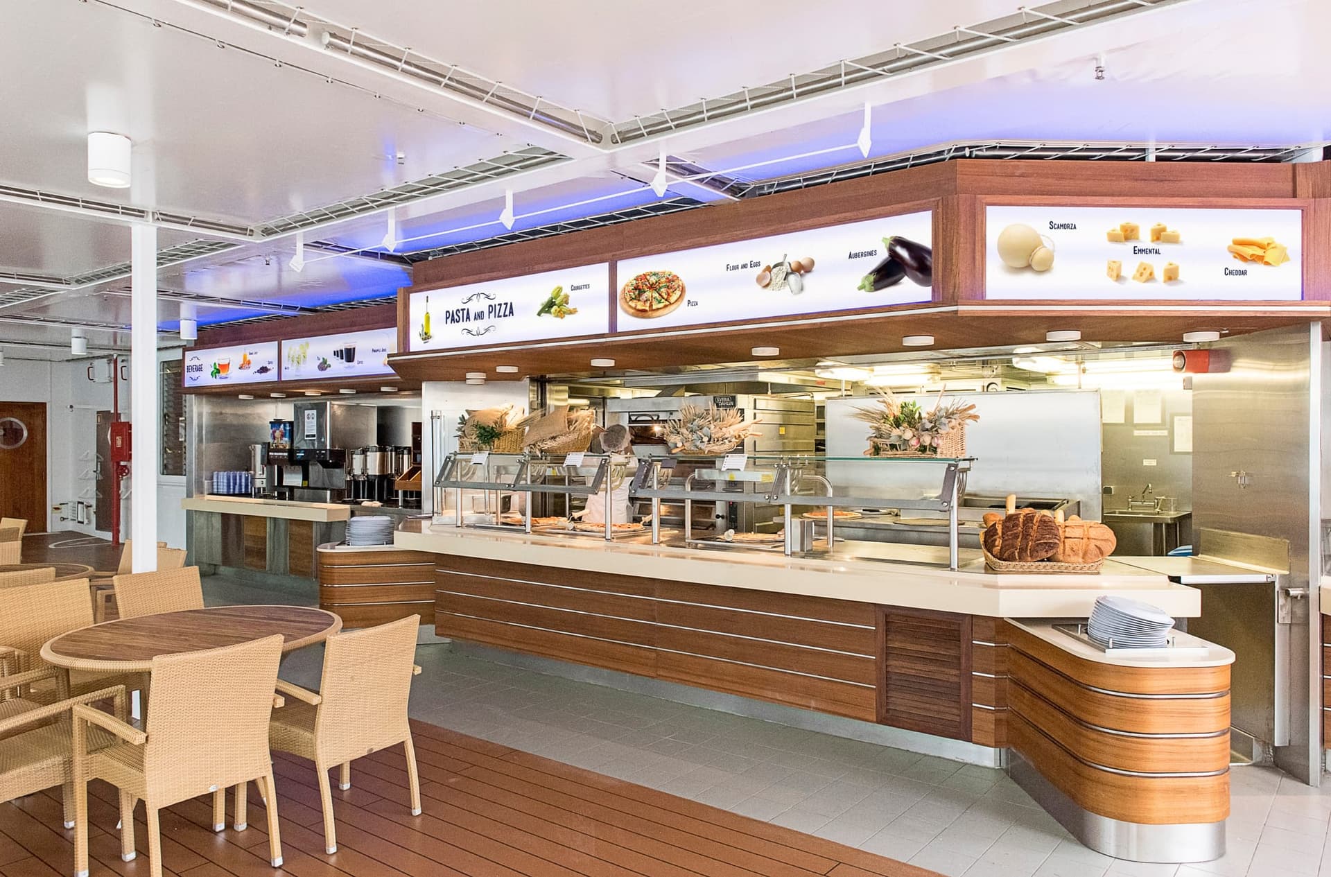MSC シンフォニア BAR・レストラン 4