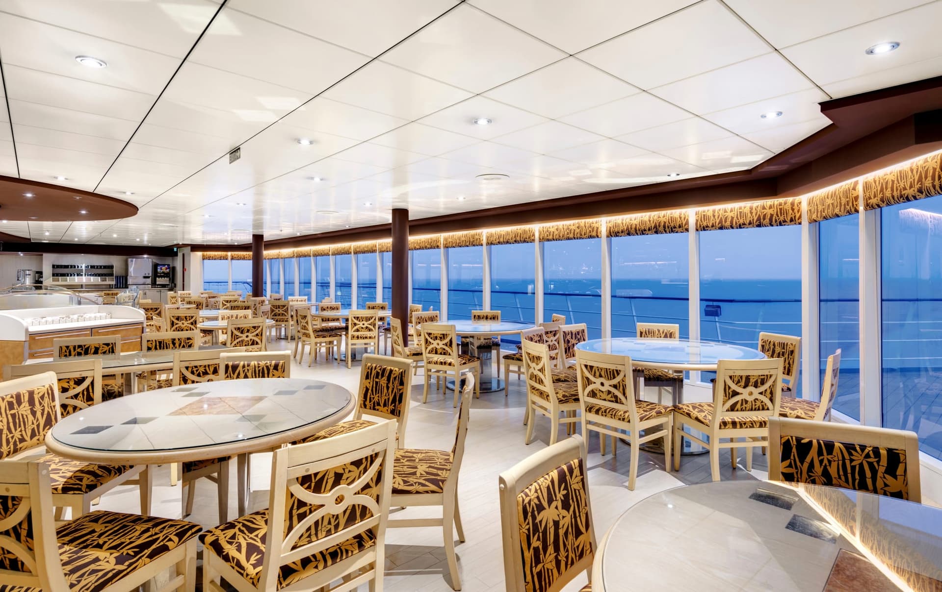 MSC シンフォニア BAR・レストラン 1