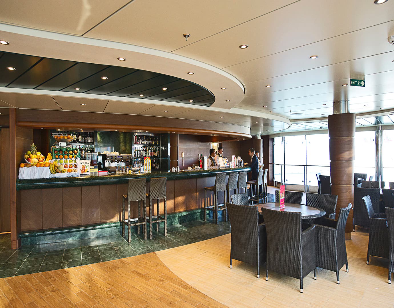 MSC ディヴィーナ BAR・レストラン 6