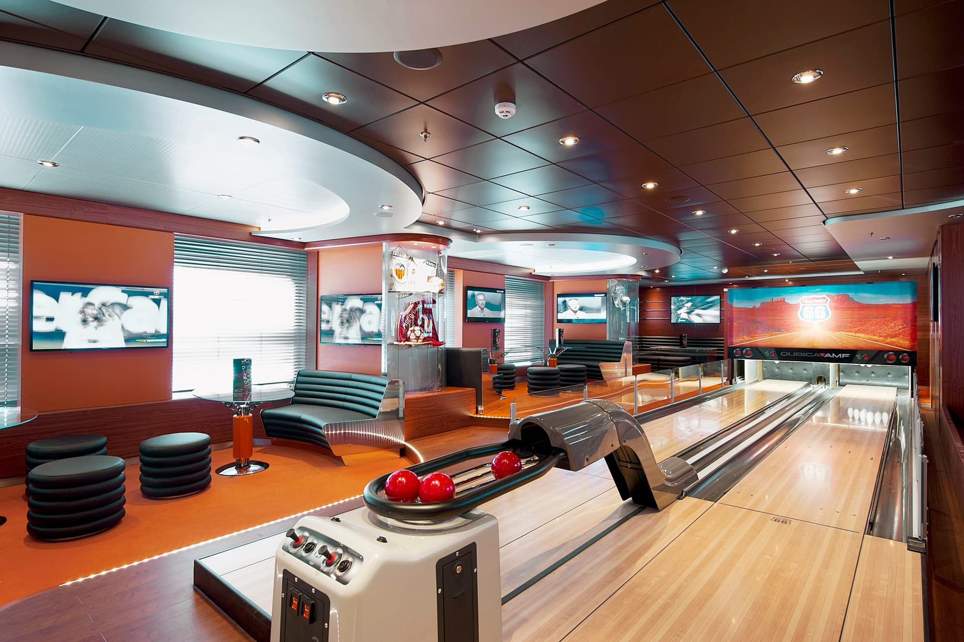 MSC ディヴィーナ エンターテインメント 1